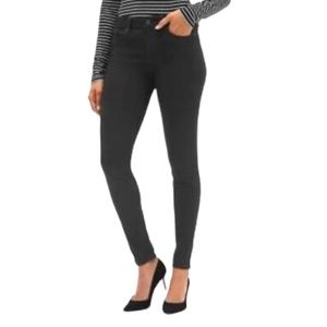 GAP Skinny Jeans